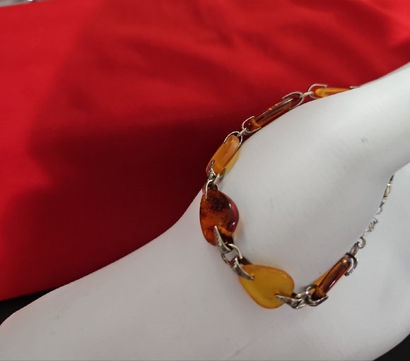 Amber and 925 Bracelet - Picture 3 of 11